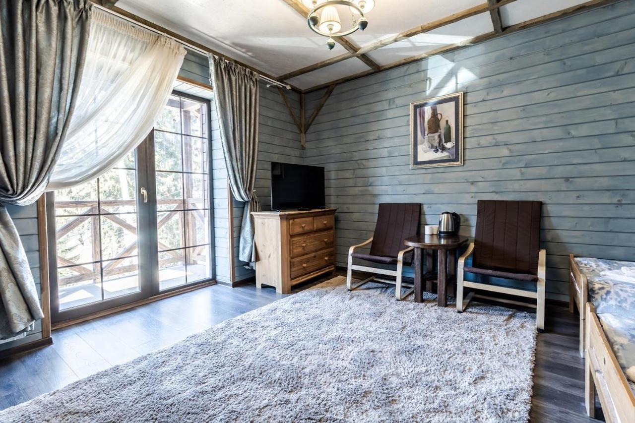 Маєток "Zymon & Ski" Bukoveľ Exteriér fotografie